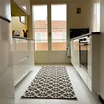 Hyper Centre 3 Parking Balcon Clim Wifi * Sanary-sur-Mer