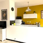 Hyper Centre 3 Parking Balcon Clim Wifi Apartment